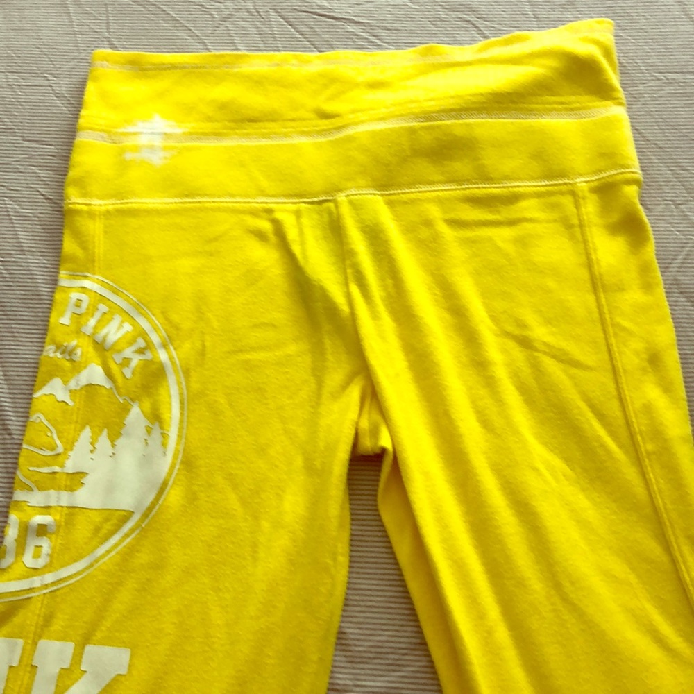 Victoria’s Secret PINK lounge pants size small